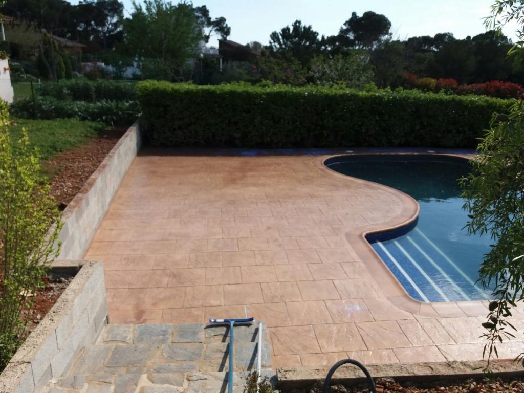 Patios de hormigón impreso Hormigón Impreso Barcelona 🥇